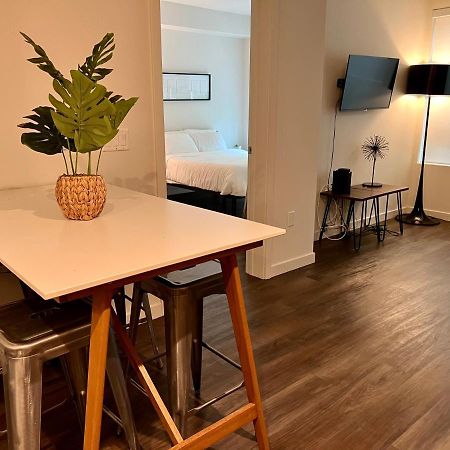 Lux Apt, Near Beach And Ucla! 로스앤젤레스 외부 사진